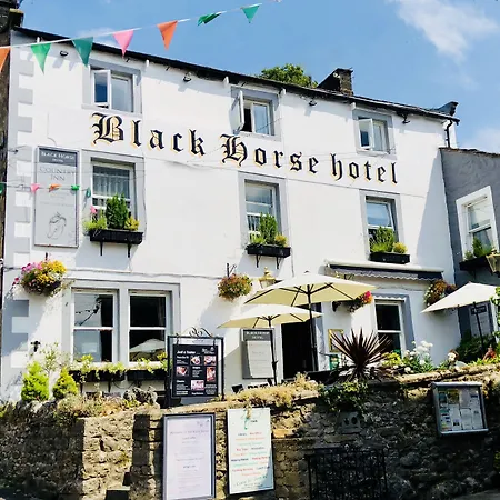 Black Horse Hotel 3*