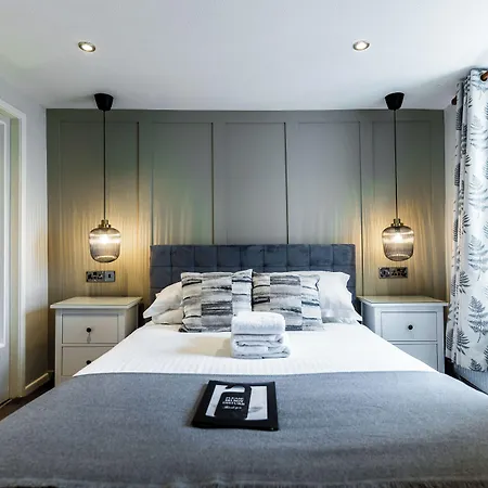 Hotel Black Horse 3*