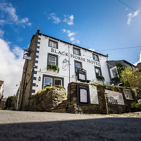 Black Horse Hotel 3*