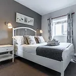 Black Horse Hotel